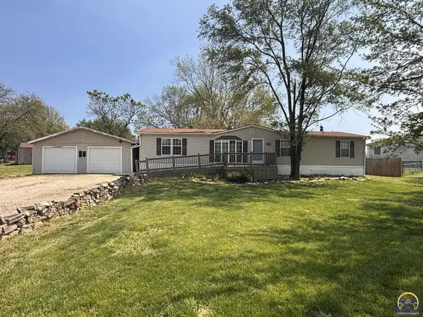 500 Sycamore St, Cottonwood Falls, KS 66845