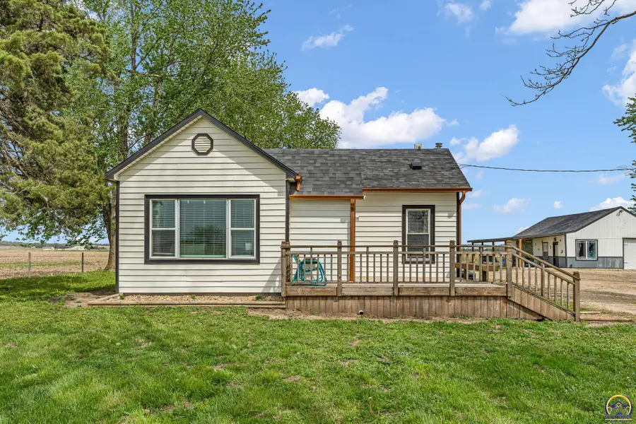 3544 NW Davis Rd, Rossville, KS 66533 - #3