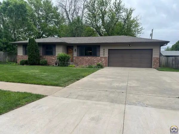 6507 SW 28th Ter, Topeka, KS 66614