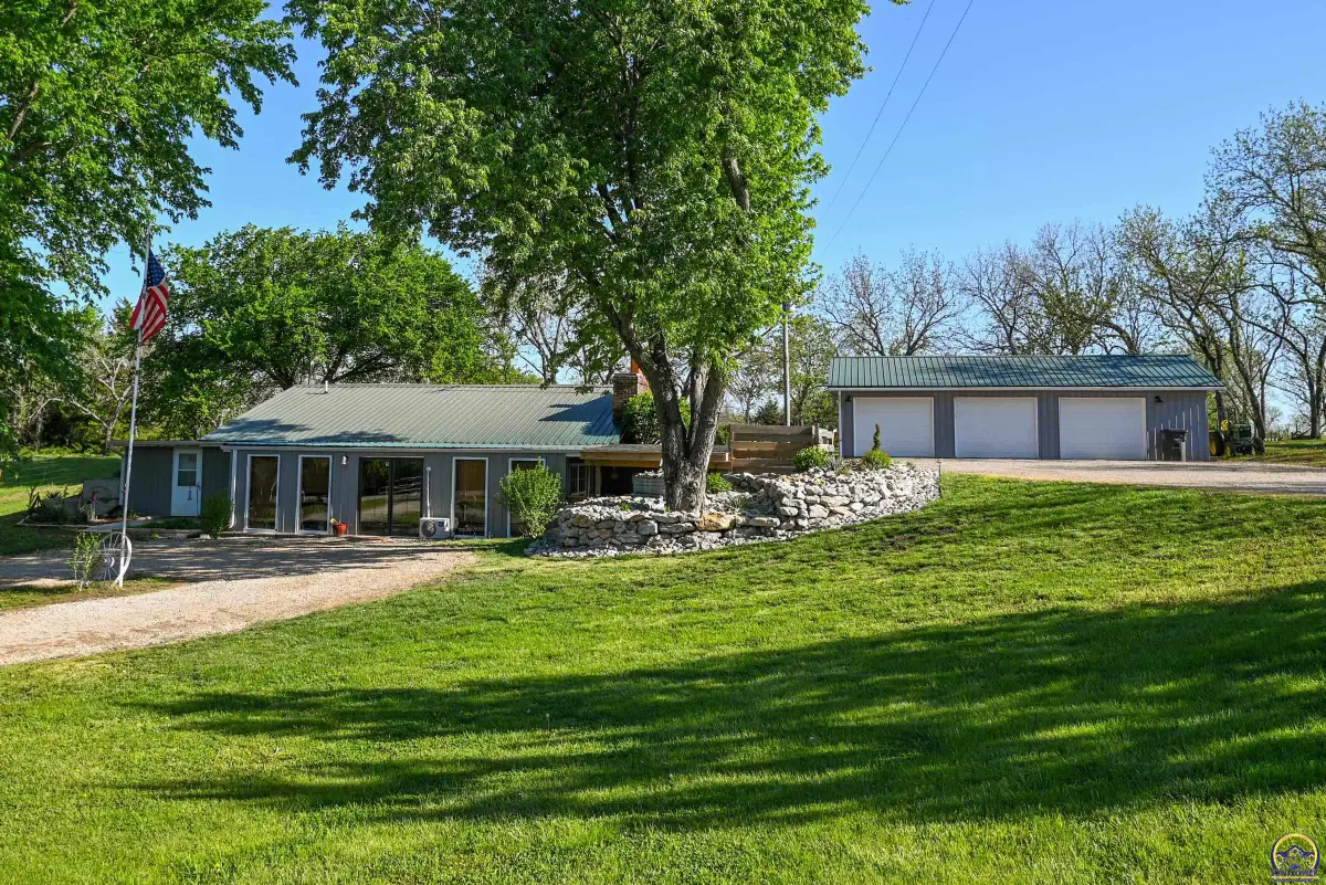 2196 W 221st, Osage City, KS 66523 - #1