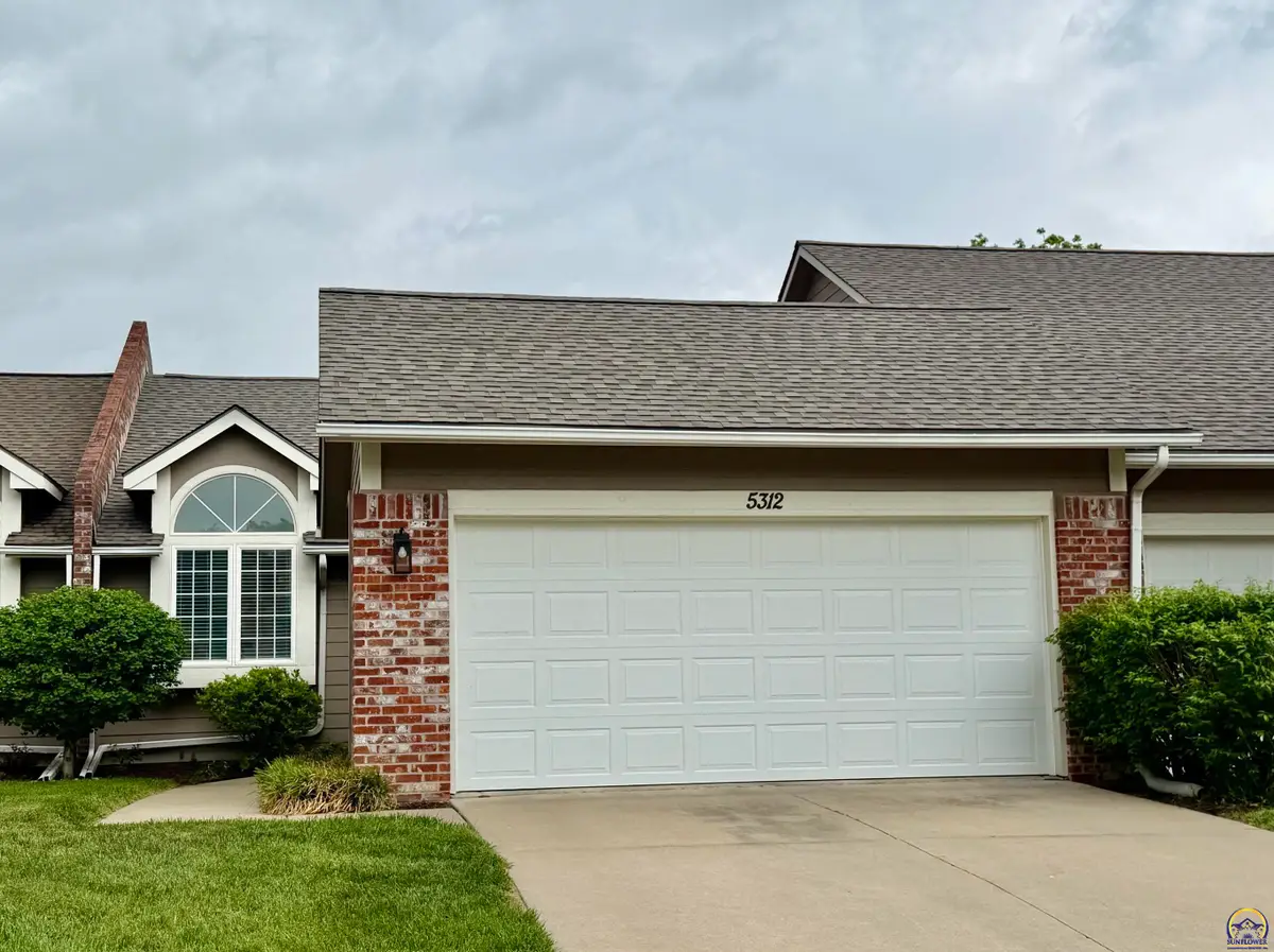 5312 SW 23rd St, Topeka, KS 66614 - #1