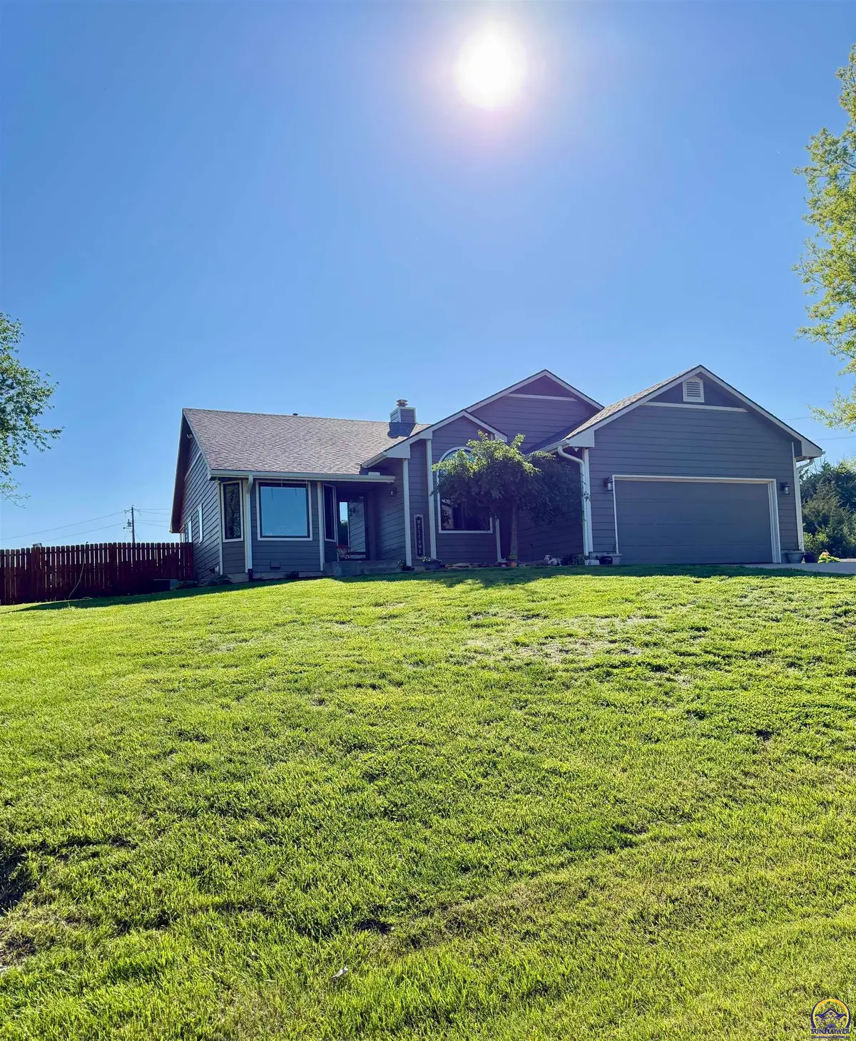 6506 Crescent Rim Dr, Ozawkie, KS 66070 - #1