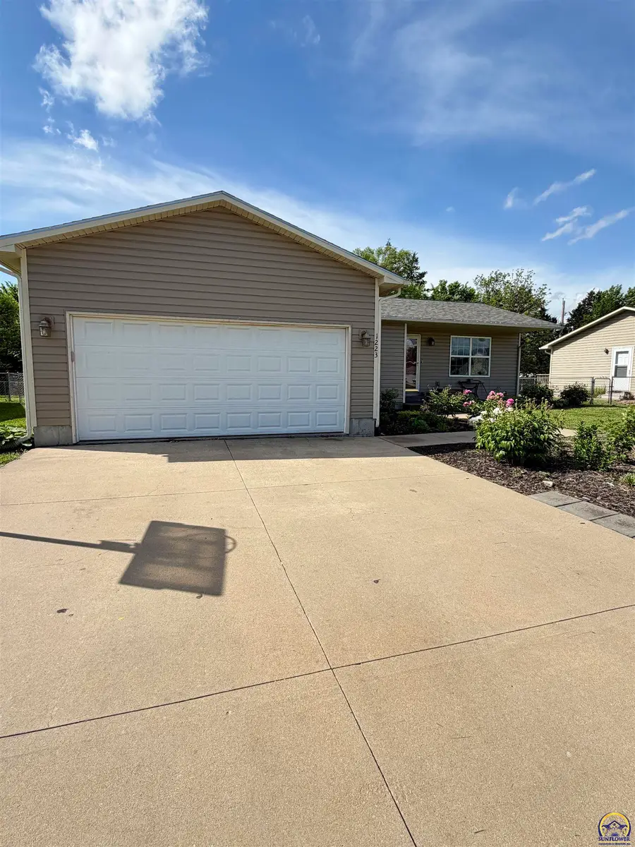1223 Riley Ave, Emporia, KS 66801 - #3