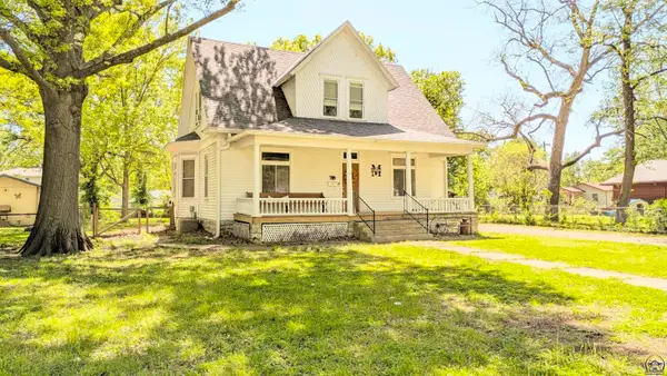 709 E California St, Osage City, KS 66523