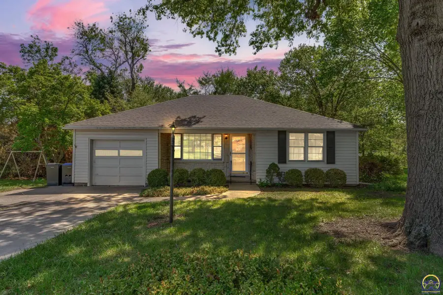 2008 SW Broadview Dr, Topeka, KS 66615 - #3
