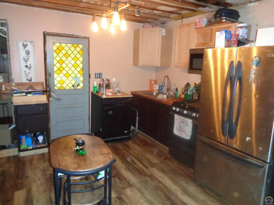 101 Lincoln St, Circleville, KS 66416 - #3