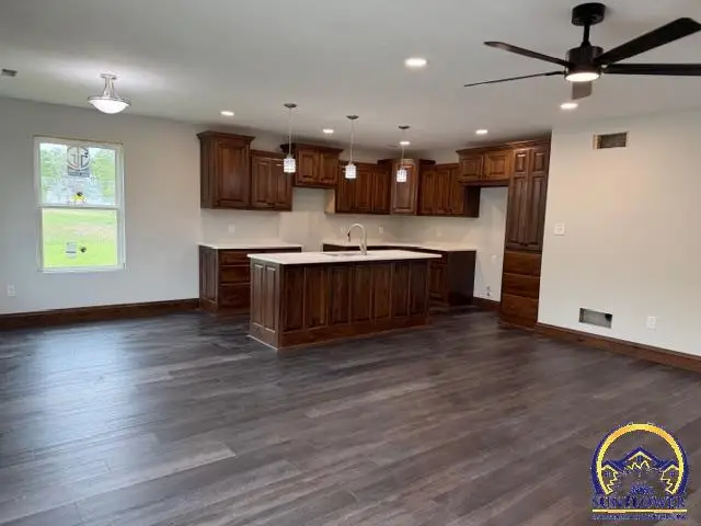 604 NW Palmer Rd, Topeka, KS 66617 - #3