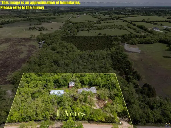 8720 SW 85th St, Auburn, KS 66402