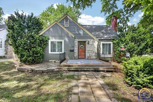 1101 SW Wayne Ave, Topeka, KS 66604