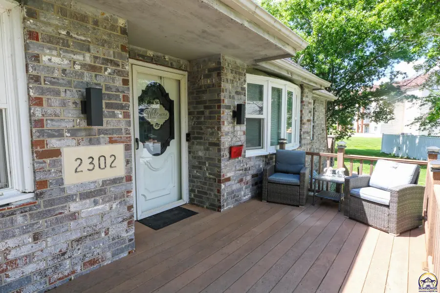 2302 Sunset Lake Drive, Emporia, KS 66801 - #3