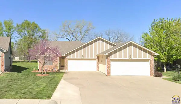 5626 SW Barrington Ct N, Topeka, KS 66614
