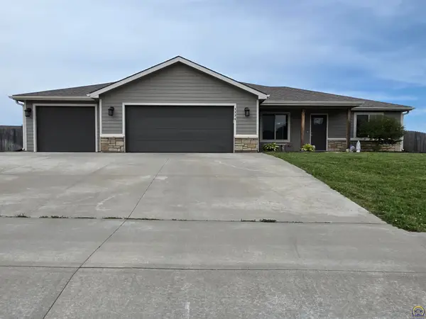 3334 SE 23rd St, Topeka, KS 66605