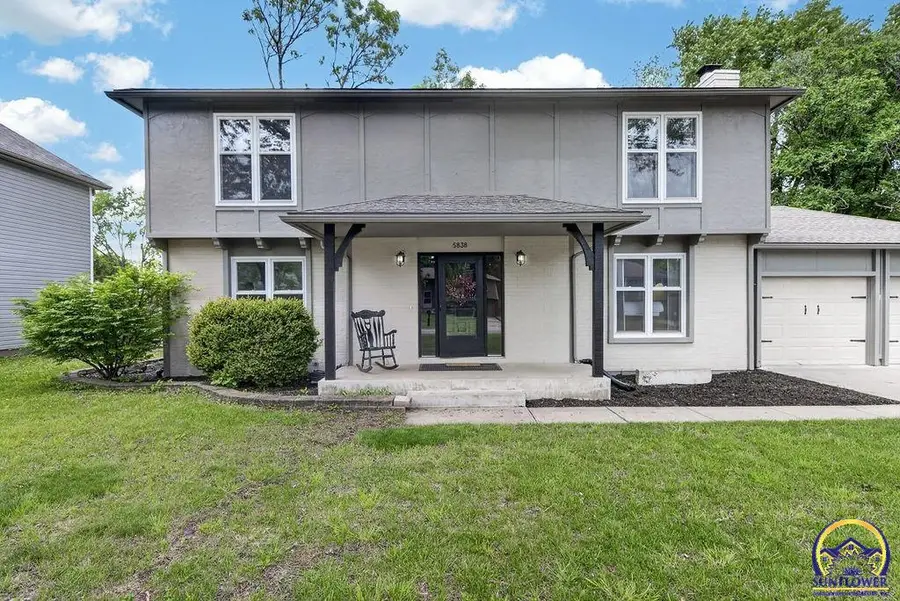 5838 SW 25th St, Topeka, KS 66614 - #3