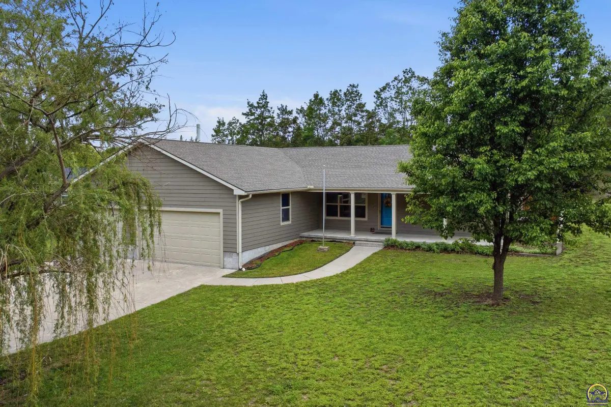 901 Nicholson Rd, Chapman, KS 67431 - #1