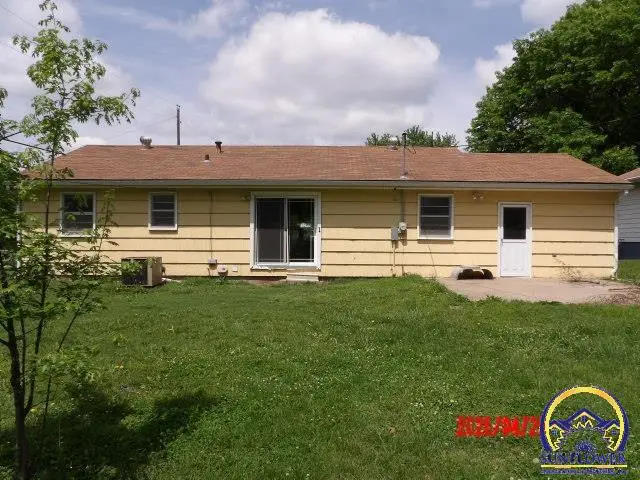733 E 9th Ave, Emporia, KS 66801 - #2