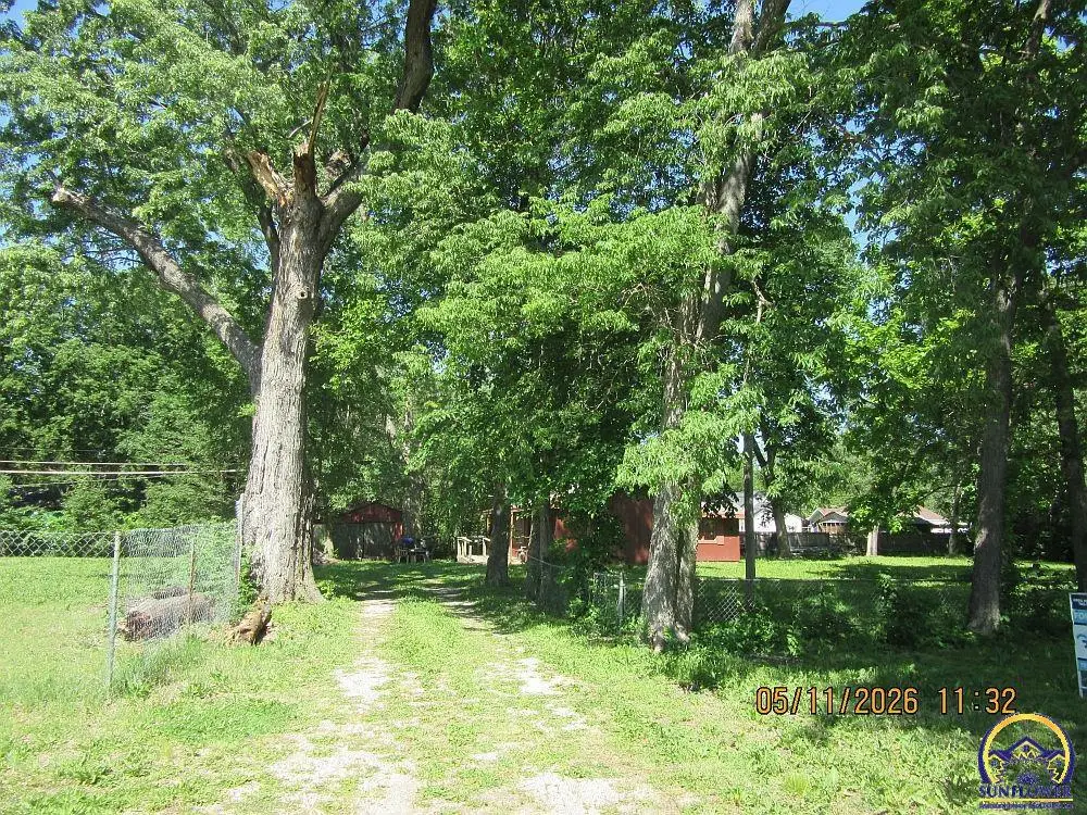 315 SE Alkire St, Topeka, KS 66607 - #1