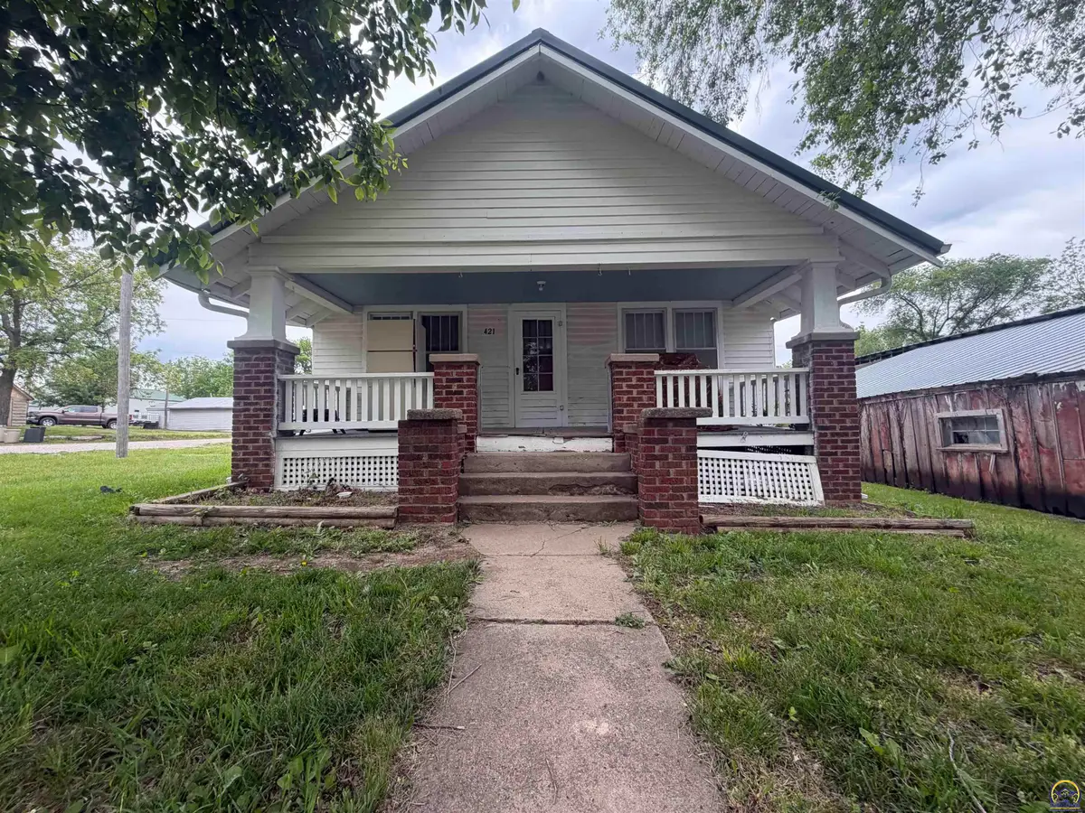 421 Commercial St, Havensville, KS 66432 - #1