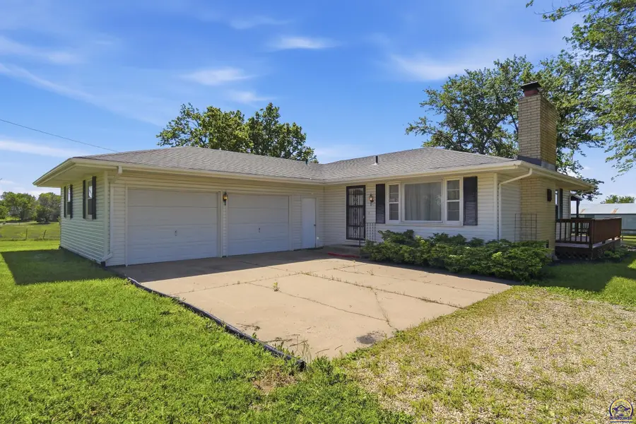 8105 K-16 Hwy, Holton, KS 66436 - #3