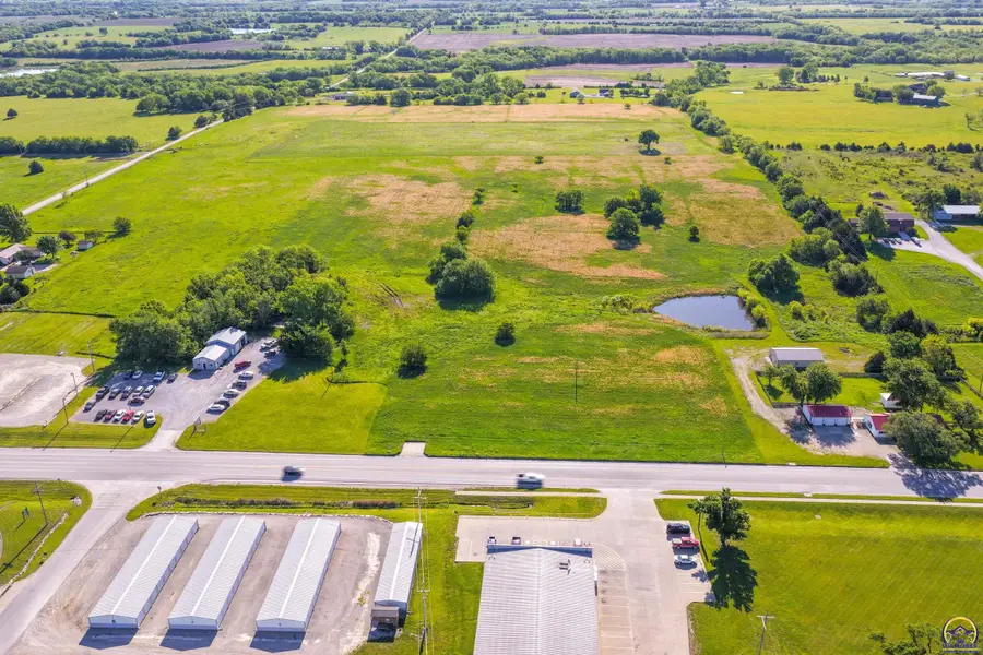 000 Us 75 Hwy, Lyndon, KS 66451 - #2