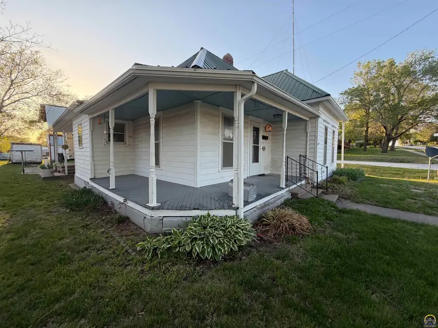420 Commercial St, Havensville, KS 66432 - #3