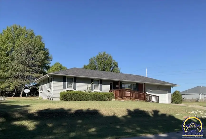 3550 SE 36th St, Topeka, KS 66605 - #1