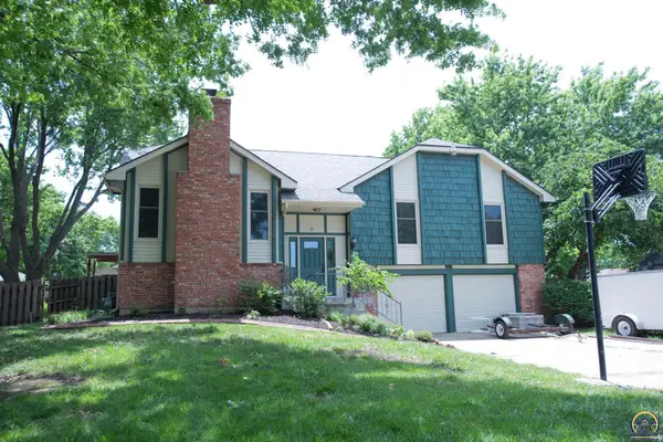 3721 SE 27th Ter, Topeka, KS 66605
