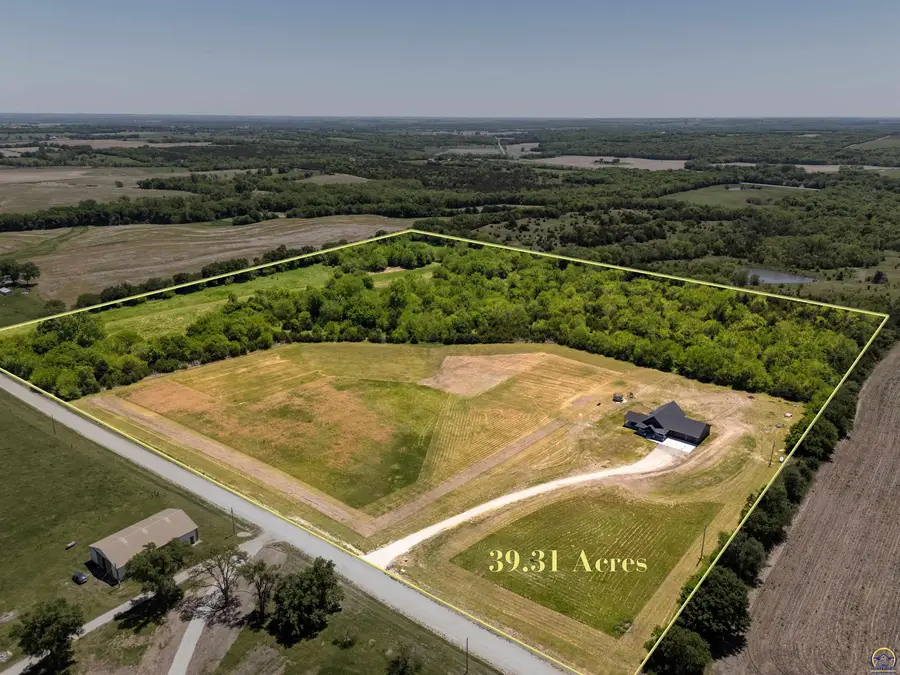 18597 190th Rd, Denison, KS 66419 - #2