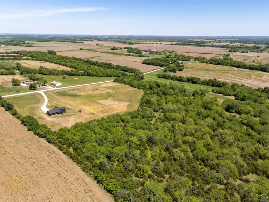 18597 190th Rd, Denison, KS 66419 - #3