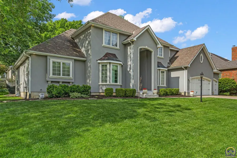 5737 SW Clarion Ln, Topeka, KS 66610 - #2