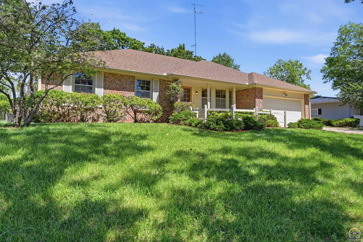 1939 SW Belle Ave, Topeka, KS 66604 - #1