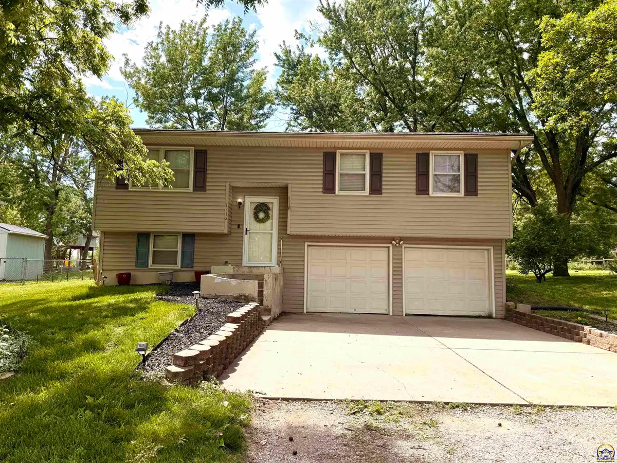 1312 Washington St, Lyndon, KS 66451 - #1