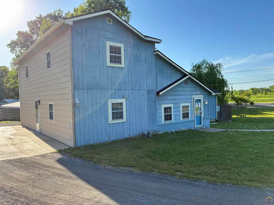201 SE Norwood St, Topeka, KS 66607 - #3