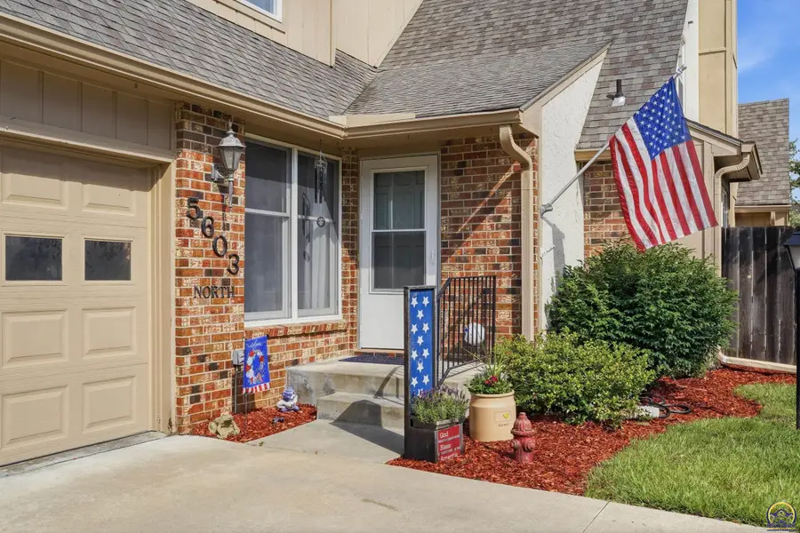 5603 SW Foxcroft North Cir #2, Topeka, KS 66614 - #2