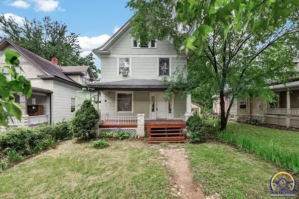 1607 SW Buchanan St, Topeka, KS 66604