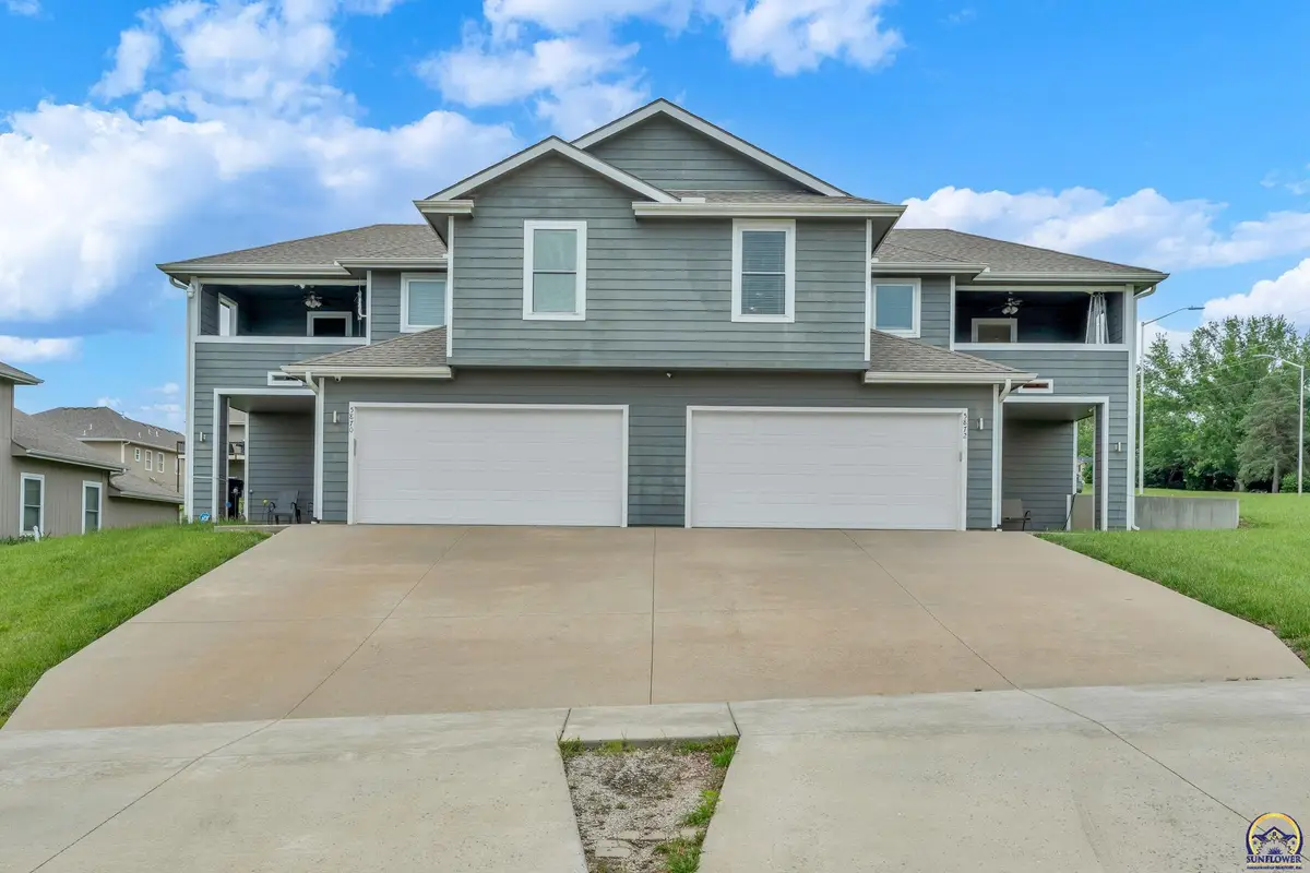 5870 & 5872 SW Woodbridge Dr, Topeka, KS 66606 - #1