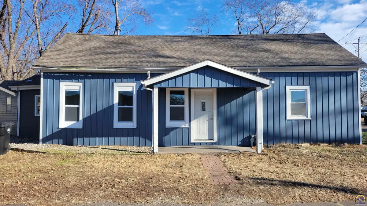 1800 NW Fillmore St, Topeka, KS 66608 - #1