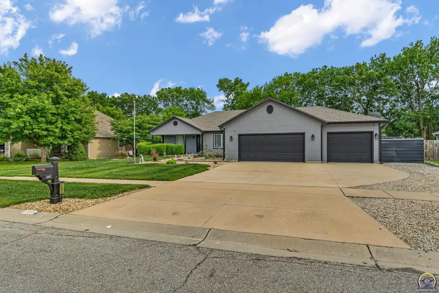 3607 SE 22nd Ter, Topeka, KS 66605 - #2