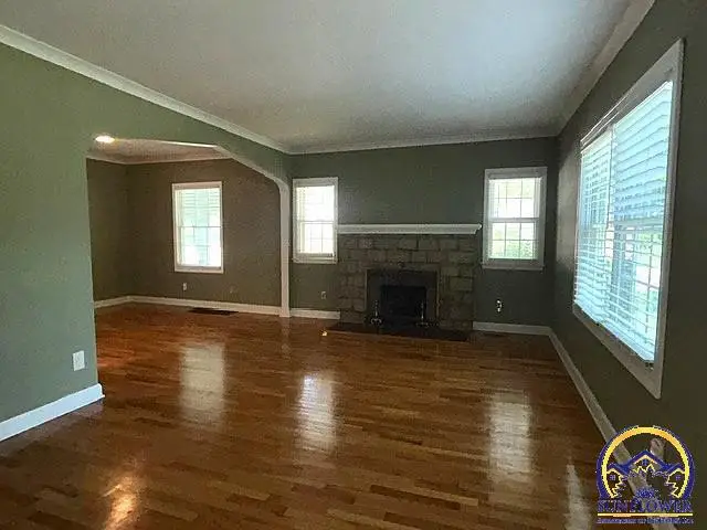 3017 SW 11th St, Topeka, KS 66604 - #3