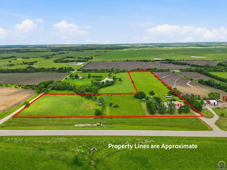 1760 W K-31 Hwy, Osage City, KS 66523 - #2