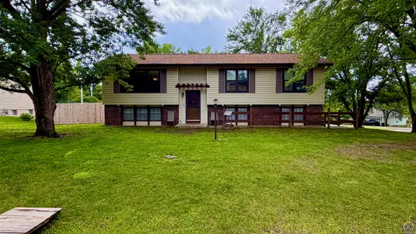 3331 NW 42nd Ter, Topeka, KS 66618