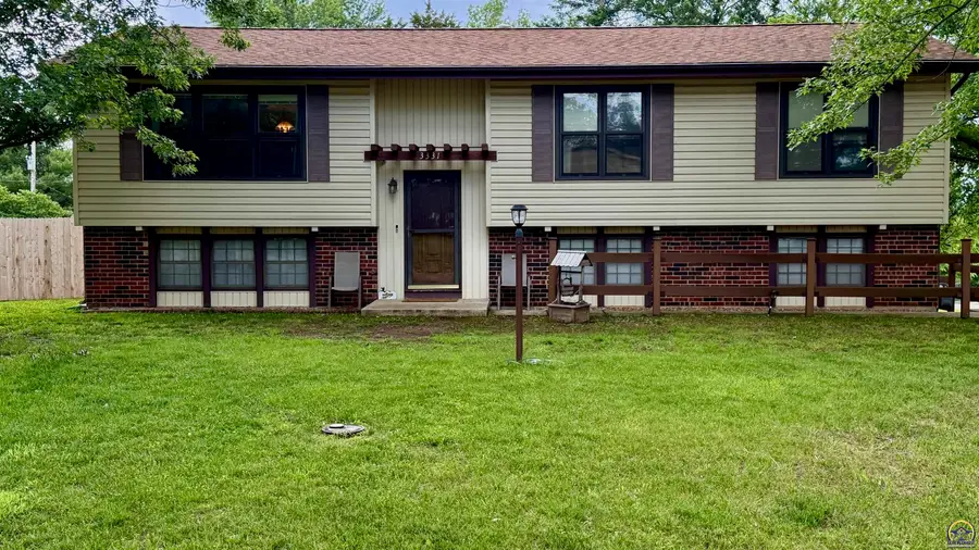 3331 NW 42nd Ter, Topeka, KS 66618 - #3