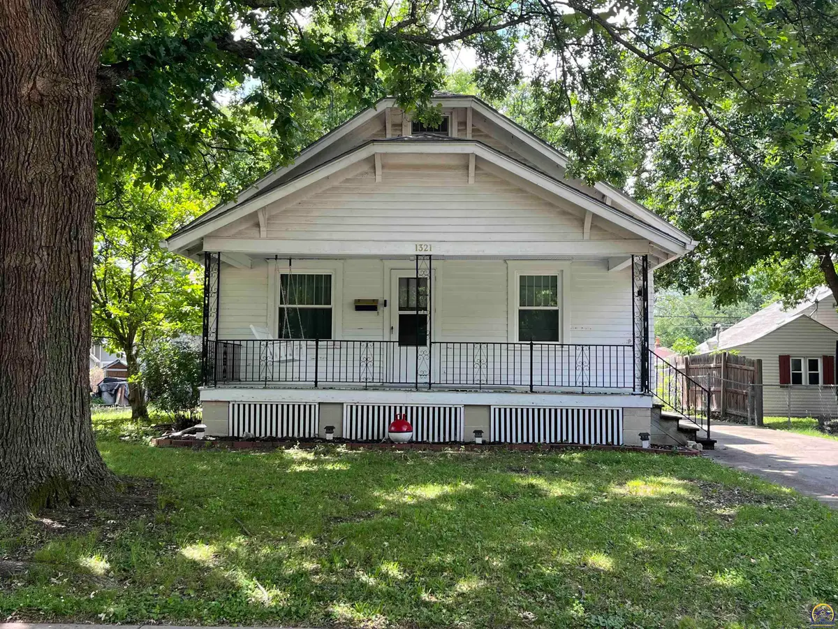 1321 Washington St, Emporia, KS 66801 - #1