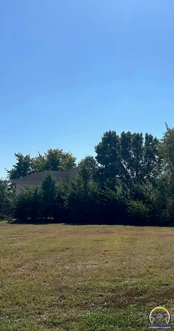 0000 SW 24th Ter, Topeka, KS 66614