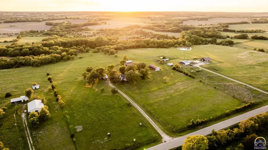 12140 Miller Rd, Harveyville, KS 66431 - #2