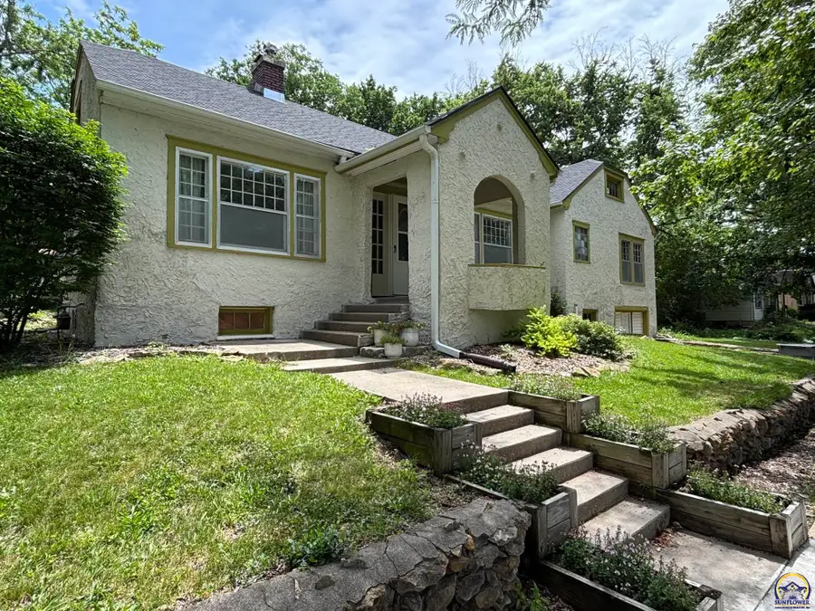 1628 West St, Emporia, KS 66801 - #3