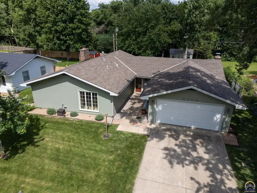 2904 Belle Haven, Lawrence, KS 66046 - #3
