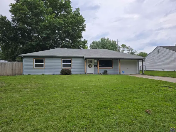 1400 SW Glencoe St, Topeka, KS 66611