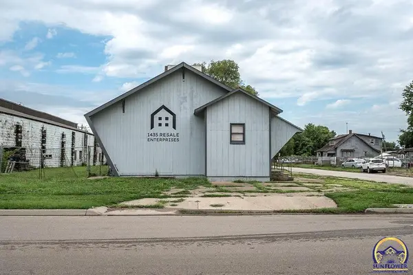 1435 SE Madison St, Topeka, KS 66607