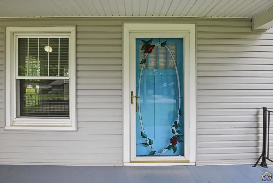 211 NW Jay St, Topeka, KS 66608 - #3