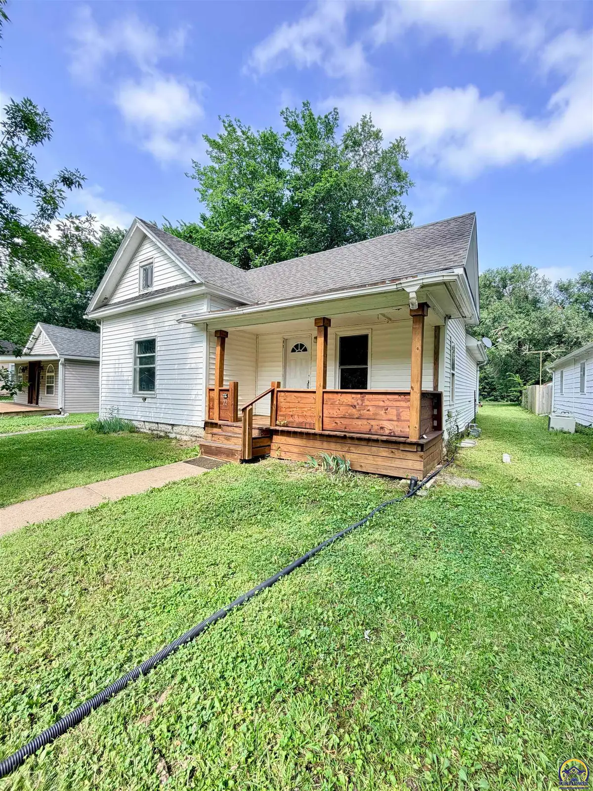 22 S Cottonwood St, Emporia, KS 66801-9999 - #1